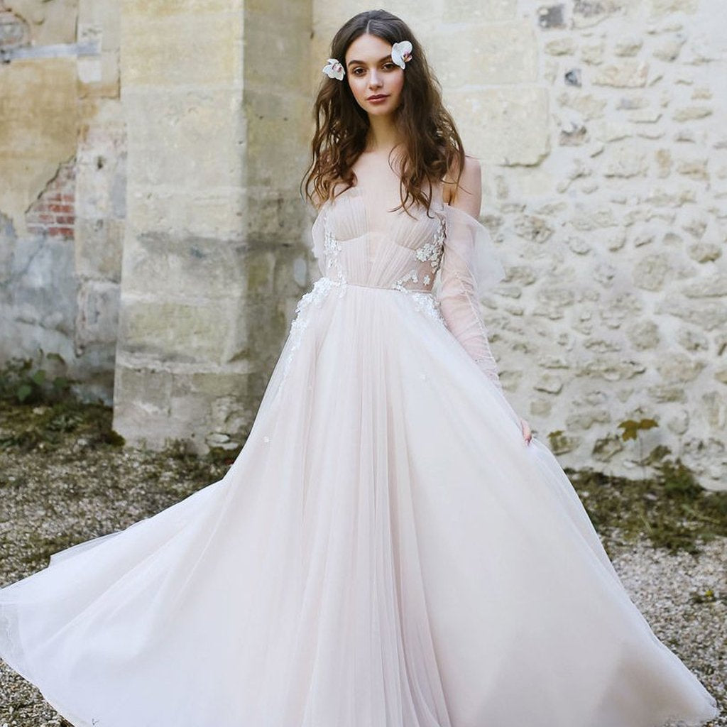 Long Wedding Dress, Tulle Wedding Dress, Applique Bridal Dress, Long Sleeve Wedding Dress, A-Line Wedding Dress, Scoop Neckline Wedding Dress, Charming Bridal Dress, LB0579